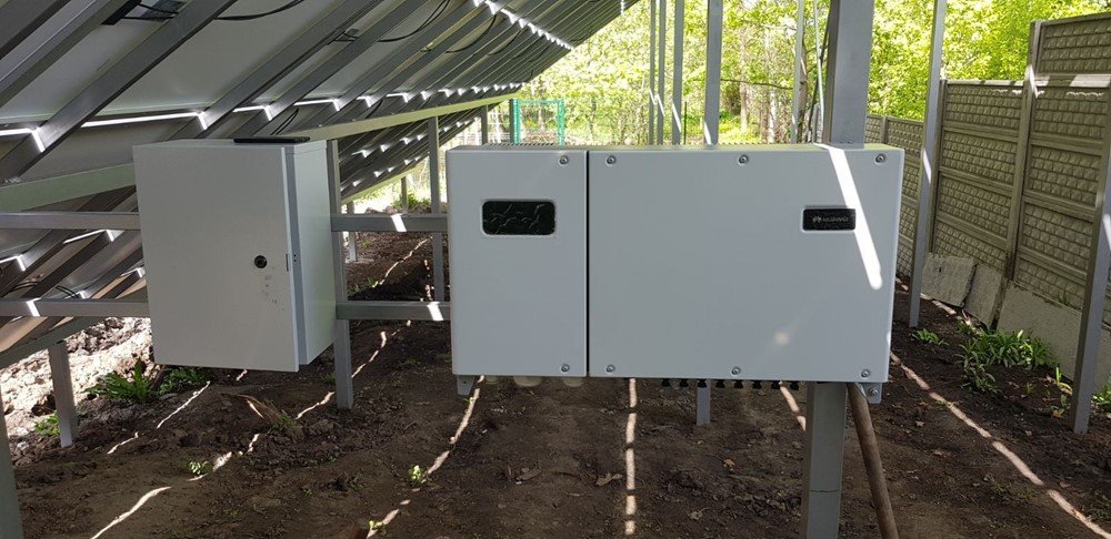 Сумська обл, м.Ромни. 30 кВтг. Інвертор - Zeversolar Zeverlution Pro 30, Панелі - JinkoSolar 275 poly