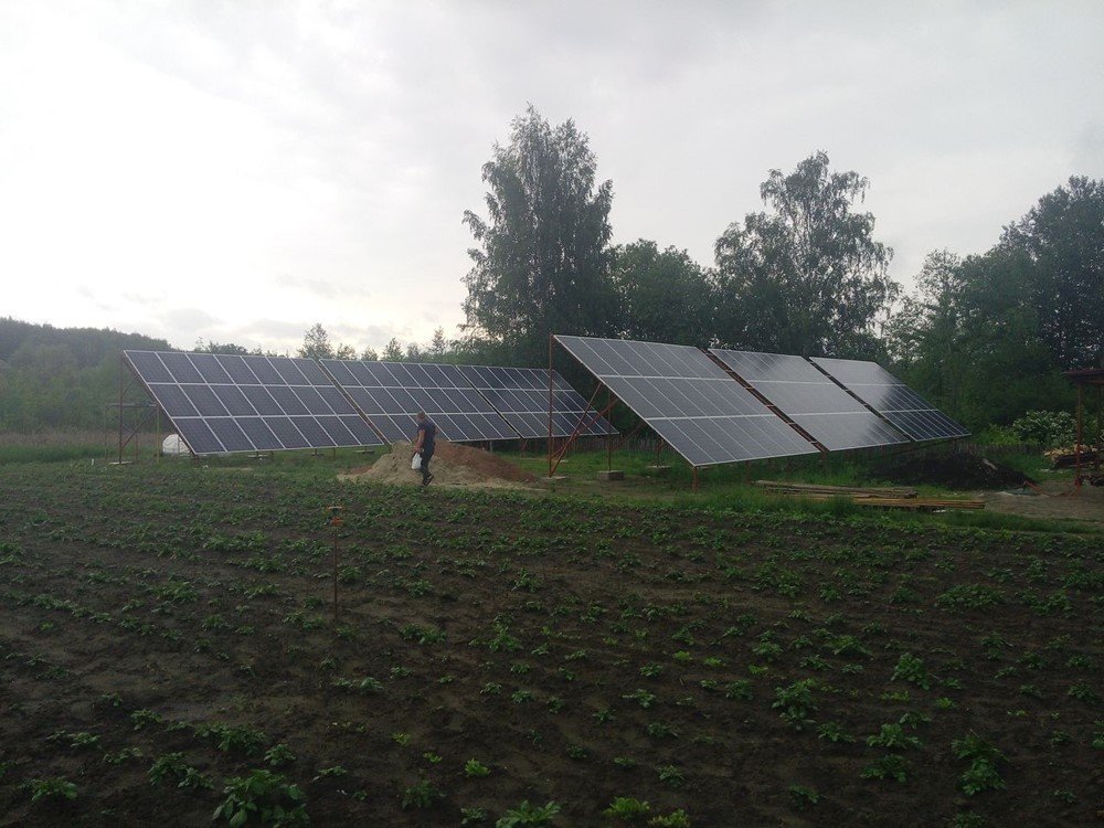 Сумська обл, с. Верхня Сироватка. 27 кВтг. Інвертор Fronius Eco 27, панелі - Jinkosolar 270 poly