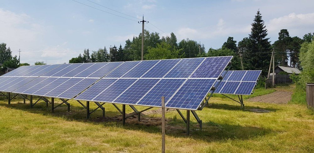 Сумська обл, с. Новомутин. 30 кВтгод. Інвертор Zeversolar Zeverlution Pro 30, панелі Jinko Solar 270 Poly
