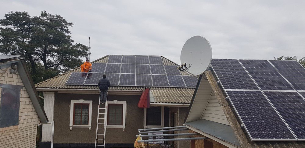 Сумська обл, смт. Воронеж. 30 квт. Інвертор Zeversolar Zeverlution Pro 30, панелі Longisolar 300 mono